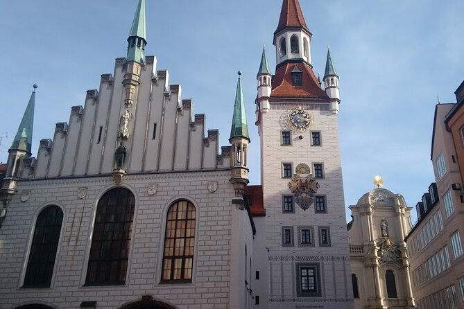 Private Walking Tour in Munich Old Town. - Duration and Pace