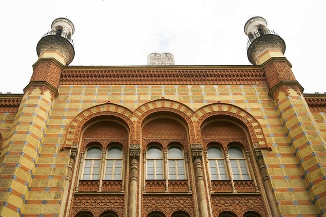 Private Walking Tour in The Jewish District Budapest - Highlights of the Tour