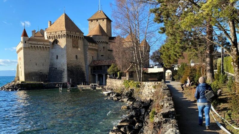 Private Walking Tour of Geneva - Diving Into Chocolate-Making Traditions