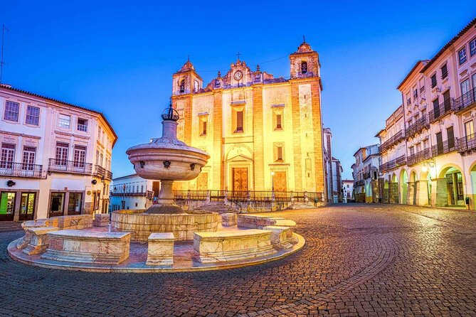 Private Walking Tour of Highlights Locations in Evora - Chapel of Bones Visitation