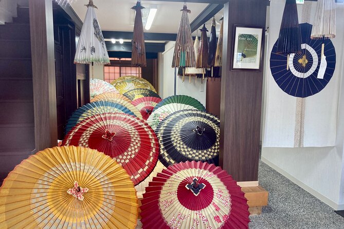 Private Walking Tour of Kanazawas Crafts and Local Culture - Navigating the Meeting and End Points