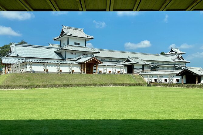 Private Walking Tour of Kanazawas Historical Districts 4h - Kanazawas Historical Districts