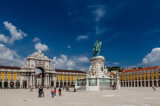 Private Walking Tour of Lisbon - Castle Tour