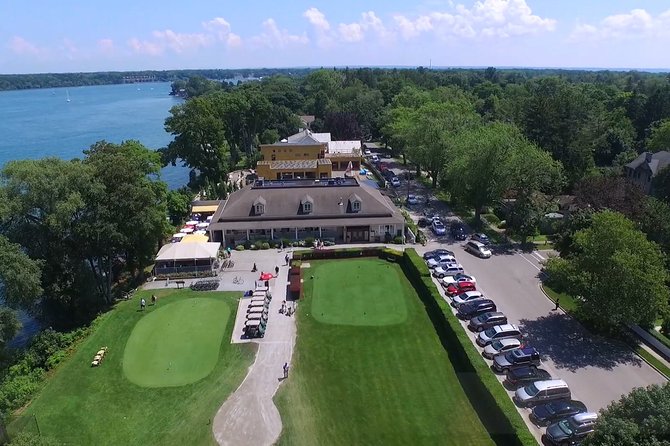 Private Walking Tour of Niagara-on-the-Lake Historic District - Accessibility and Inclusions