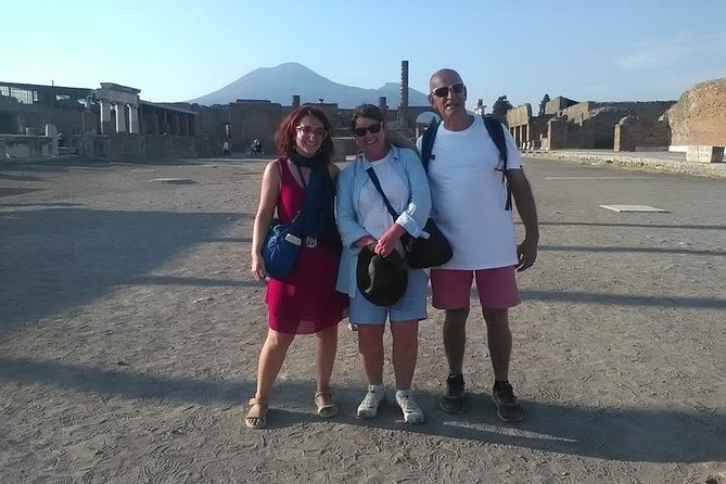 Private Walking Tour of Pompeii - Inclusions and Meeting Details
