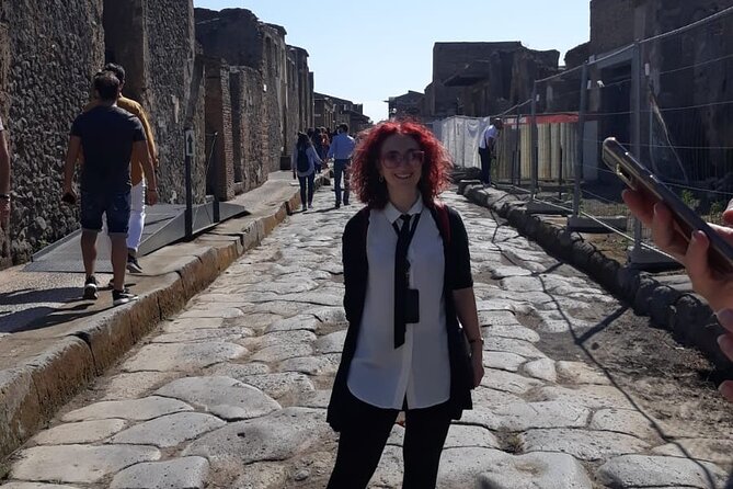 Private Walking Tour of Pompeii - Exploring Pompeiis Ruins