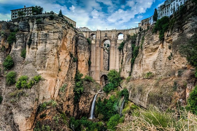 Private Walking Tour of Ronda With Official Tour Guide - Preserved Arab Baths of Ronda