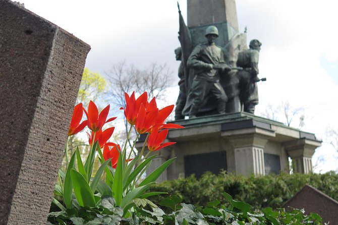 Private Walking Tour of Soviet Potsdam Through Red Potsdam - Tour Highlights