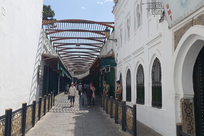 Private Walking Tour of Tetouan - Company Response