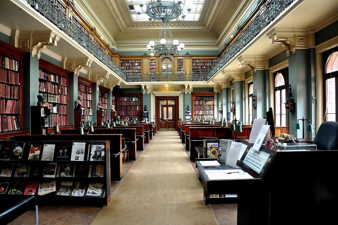 Private Walking Tour of the Victoria and Albert Museum - Tour Rating and Reviews