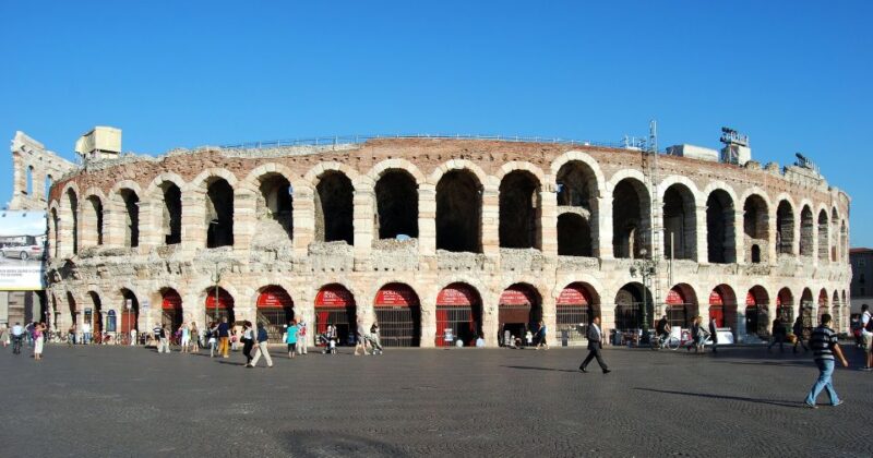 Private Walking Tour of Verona With Tickets Included - Key Points