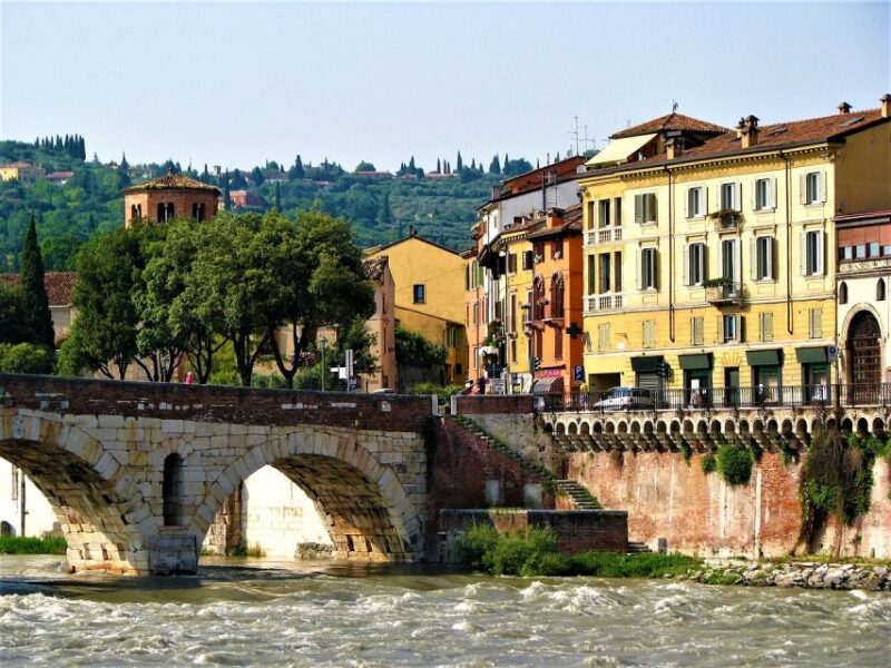 Private Walking Tour of Verona With Tickets Included - Discover Architectural Gems