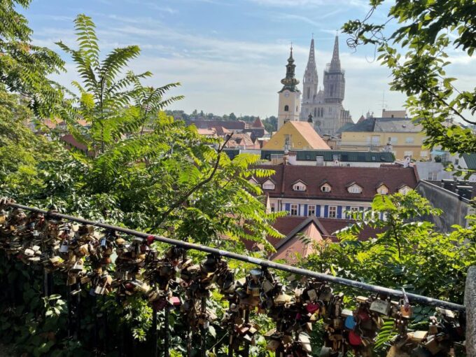 Private Walking Tour of Zagreb - Duration and Cancellation Policy
