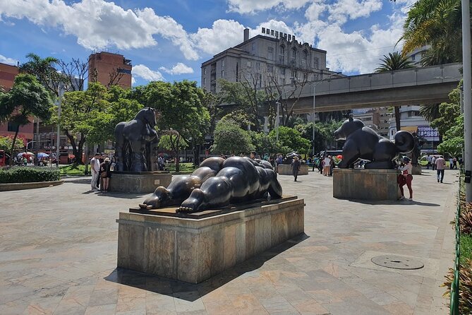 Private Walking Tour Through Medellín's Historical Center - Key Points