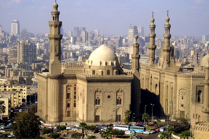 Private Walking Tour to Khan El-Khalili and Madrassa of Sultan Hassan - Exploring Old Cairo