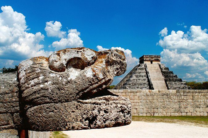 Private Walking Tour with a Local Guide in Chitzen Itza - Who Should Book This Tour?