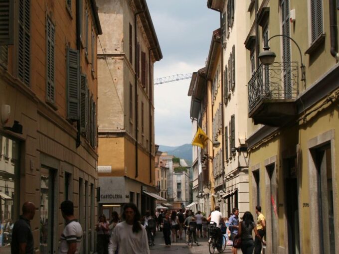 Private Walking Tour With a Local Guide - Customize Your Experience