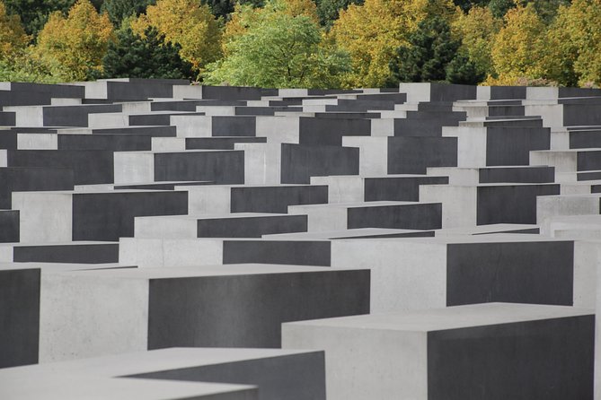 Private Warnemuende Shore Excursion: Third Reich Berlin - Seamless Meeting and Pickup Process