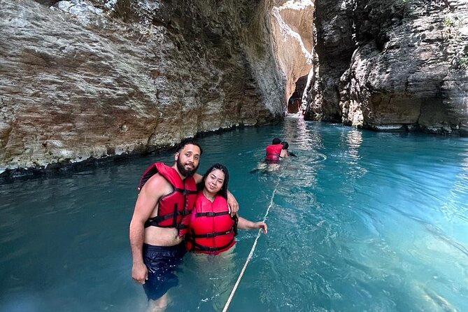 Private Waterfall Tour and River Hike in La Leona Waterfall - Private Transportation