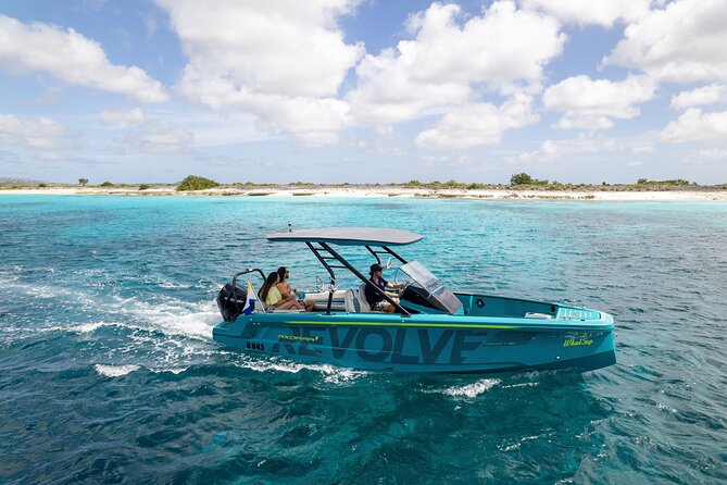 Private Watersport Boat REVOLVE Tour - Snacks and Refreshments