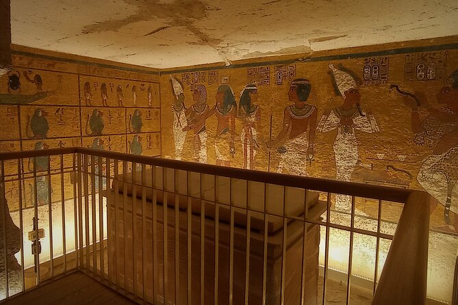Private West Bank Luxor Tour With Local Food Tasting - Savor Local Cuisine