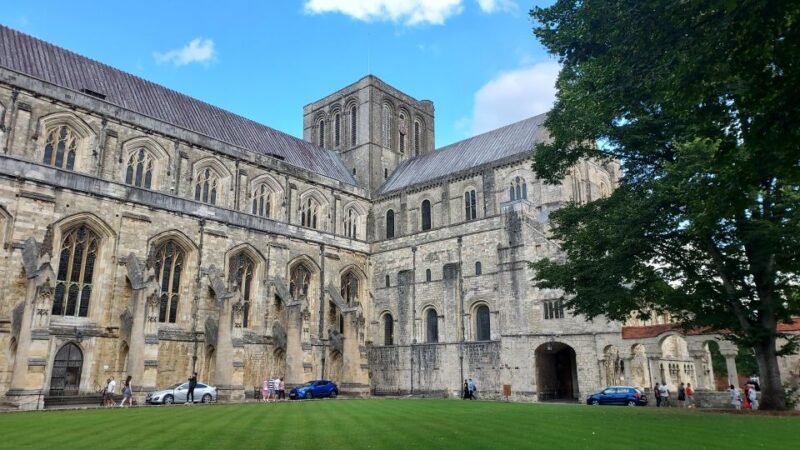 Private Winchester Walking Tour - Wheelchair Accessibility