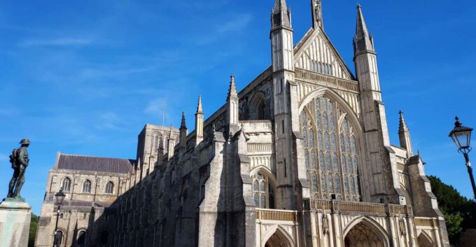 Private Winchester Walking Tour - Inclusions and Exclusions
