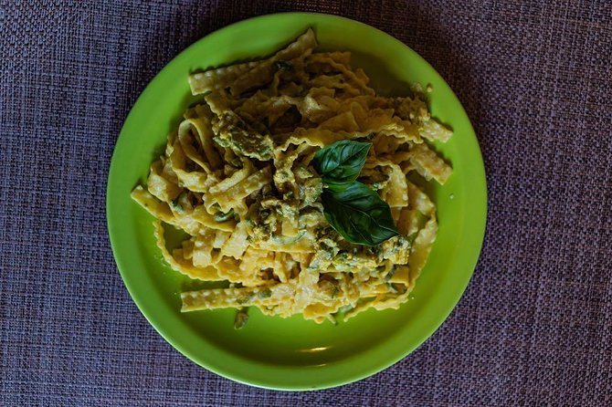 Private Wine & Evo Oil Tasting With Saffron Meal - Accessibility and Booking Details