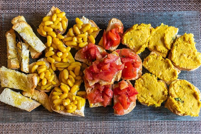 Private Wine & Evo Oil Tasting With Saffron Meal - Exploring San Gimignano