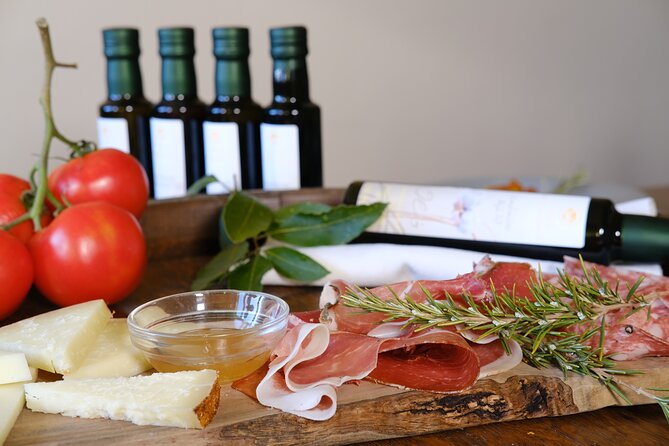 Private Wine & EVO Oil Tasting With Tuscan Meal - Booking Details and Guarantees