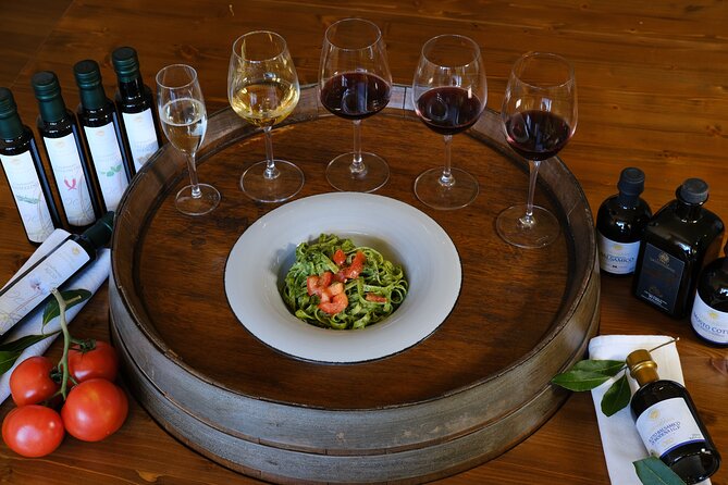 Private Wine & Evo Oil Tasting With Vegetarian Meal - Key Points