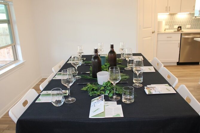 Private Wine Tasting Experience in Austin - Participation and Group Size