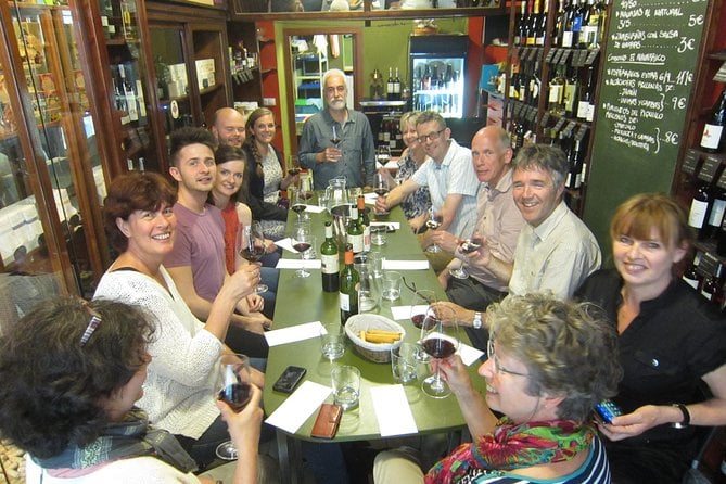 Private Wine Tasting With Snacks in the Historic Centre of Valencia - Wines Offered and Tastings