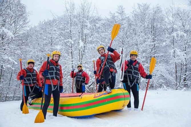 PRIVATE WINTER TOUR: Snow Rafting in Armenia - Enjoying a Delectable Lunch