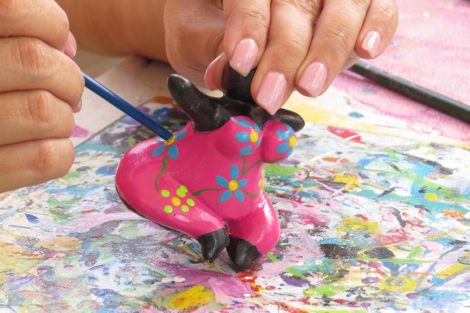 Private Workshop Chichi Painting at Serena'S Art Factory - About Your Stay