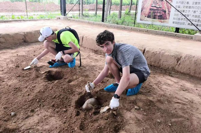 Private Xian Hanyangling Tomb Archaeological Digging Tour - Archaeological Digging Experience