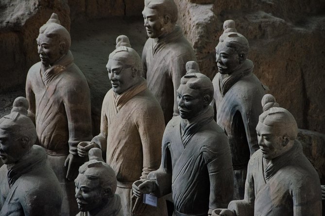 Private Xian Highlight Tour: 6 Hours Terracotta Warriors and Local Snack - Overview of the Private Tour