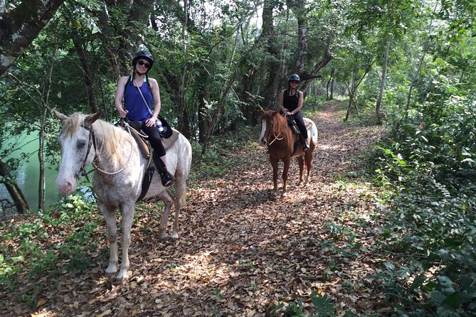 PRIVATE Xunantunich Horseback Riding Tour Plus LUNCH - Inclusions