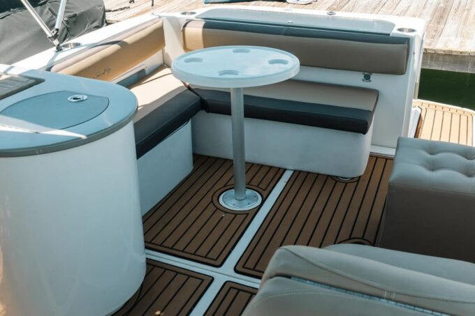 Private Yacht: a Walk Through the Turquoise Waters or Watch the Sunset - Duration Options