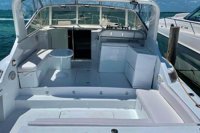 Private Yacht Cancun 42FT up to 8 People - Frequently Asked Questions