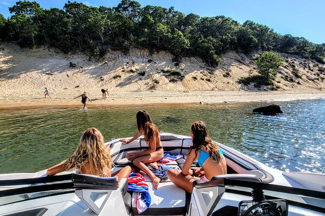 Private Yacht Charter in The Hamptons, Montauk or Sag Harbor - Meeting Point and Directions