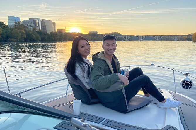 Private Yacht Tour Along Washington DC Waterfront - Vessel and Captain