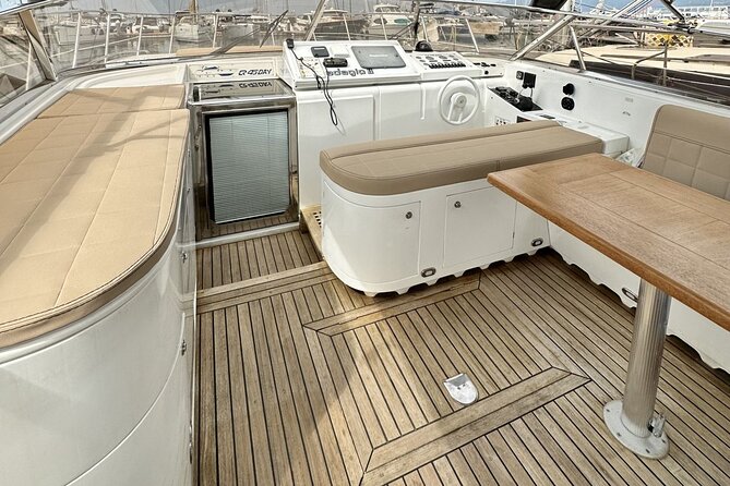 Private Yacht Tour in Gallipoli - Yacht Specifications