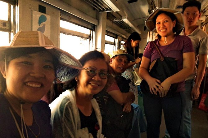 Private Yangon Day Tour With Circular Train - Riding the Yangon Circular Train