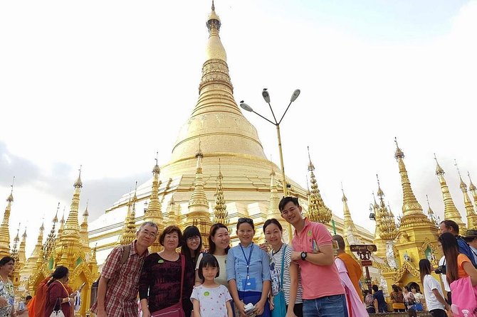 Private Yangon Day Tour With Circular Train - Exploring Shwedagon Pagoda