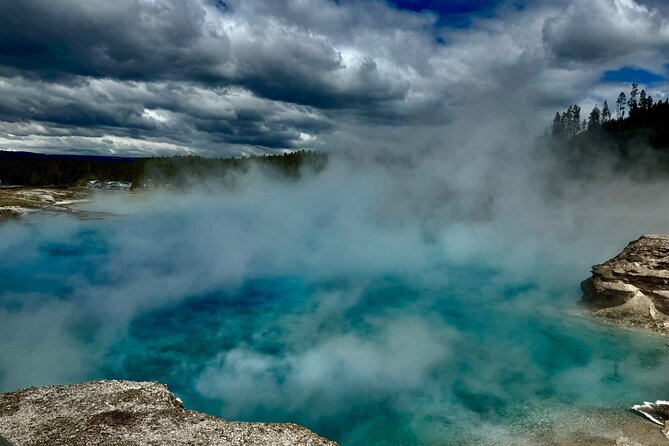 Private Yellowstone Hot Spots Tour From West Yellowstone - Whats Included in the Experience