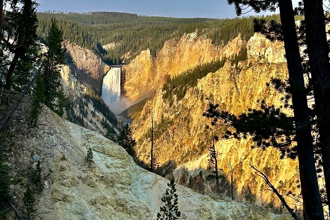 Private Yellowstone Hot Spots Tour From West Yellowstone - Accessibility and Participation Requirements