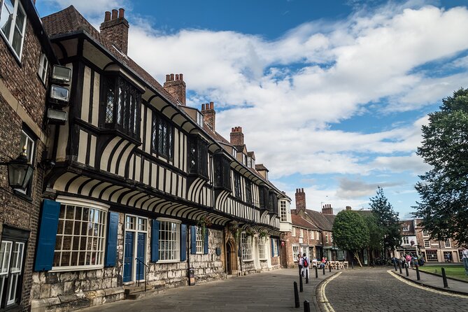 Private York Minster Guided Walking Tour - Historical Figures and Legends