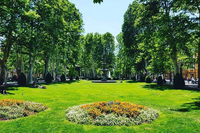 Private Zagreb Walking Tour - Souvenir and Memorabilia