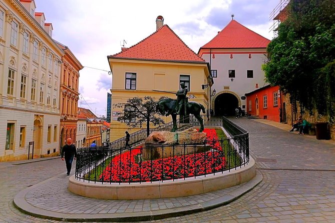 Private Zagreb Walking Tour - Tour Duration and Availability